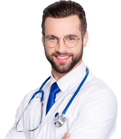 мужчина врач со стетоскопом